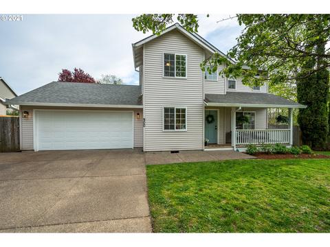 900 E Hilltop Dr, Newberg, OR 97132 photo 1