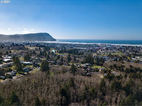 2187 Forest Dr, Seaside, OR 97138 photo 1
