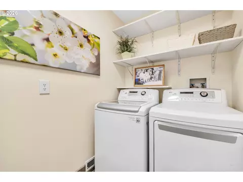 Other - 1121 Lorella Ave, Eugene, OR 97401 photo 2 of 7