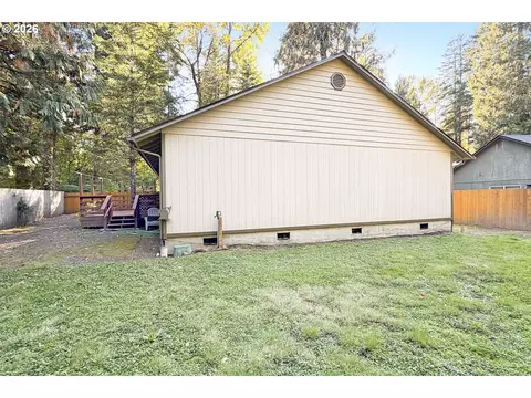Exterior - 64911 E Sandy River Ln, Rhododendron, OR 97049 photo 4 of 7