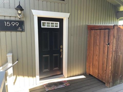1599 Garfield Pl, Eugene, OR 97402 photo 1