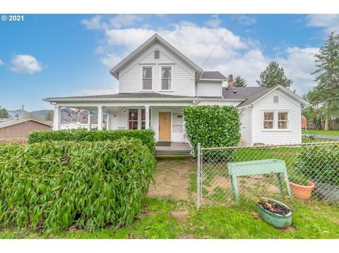 358 Douglas St, Yoncalla, OR 97499 photo 1