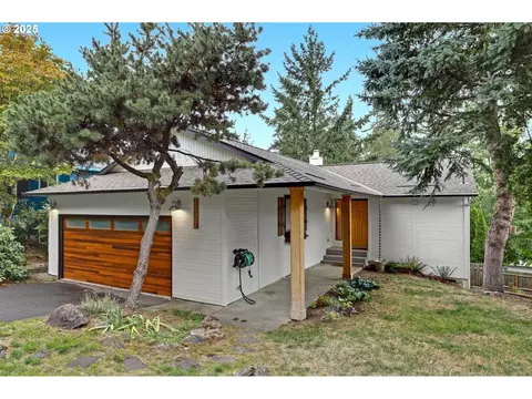 4407 SW Stephenson St, Portland, OR 97219