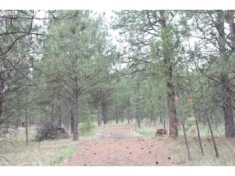 14780 Goodrich Creek Ln, Baker City, OR 97814