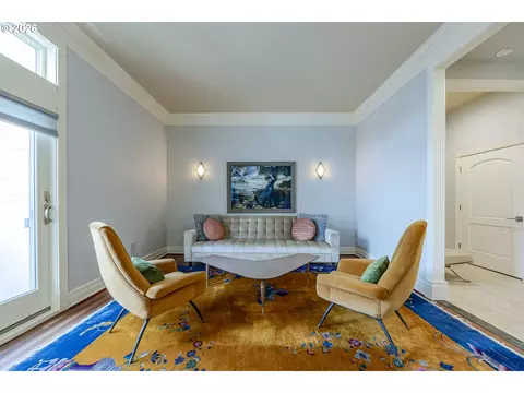 Living - 1564 Regency Dr, Eugene, OR 97401 photo 1 of 5