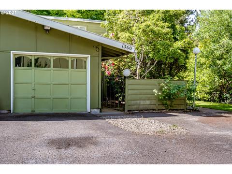 1360 Quaker St, Eugene, OR 97402 photo 1