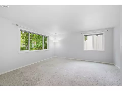Living - 2562 Brittania Pl, Eugene, OR 97405 photo 1 of 1