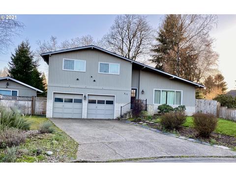 217 Shamrock Ct, Eugene, OR 97404 photo 1