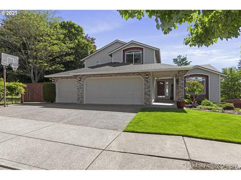 22 NE Condor Dr, Gresham, OR 97080 photo 1