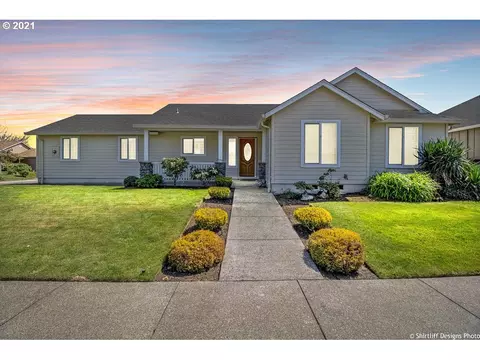 963 Hazelnut Ln, Springfield, OR 97478 photo 1