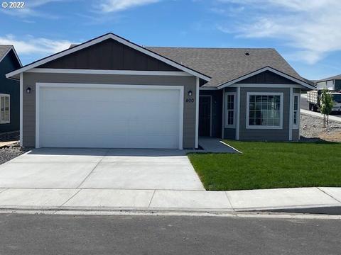 400 Cardinal Pl, Umatilla, OR 97882 photo 1