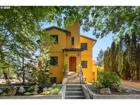 3242 NE 13th Ave, Portland, OR 97212