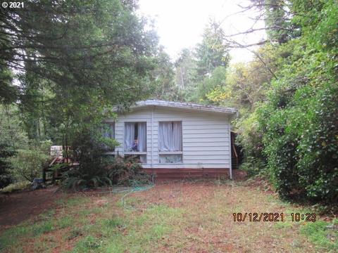 4971 Lake Dr, Florence, OR 97439 photo 1
