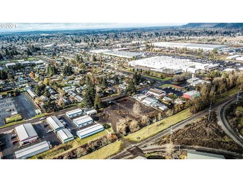 1065 28th St, Springfield, OR 97477 photo 1