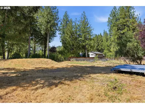 Exterior - 19709 E Victory Ln, Sandy, OR 97055 photo 4 of 6