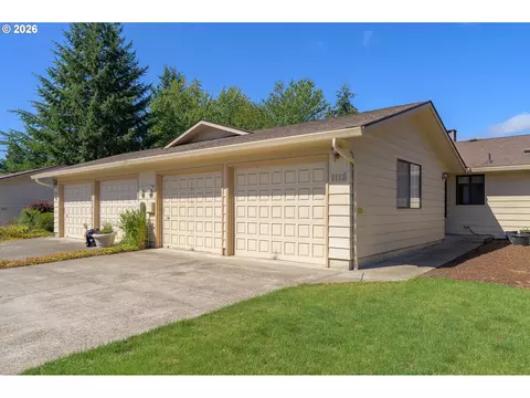 1113 NW Michelbook Ln, Mcminnville, OR 97128