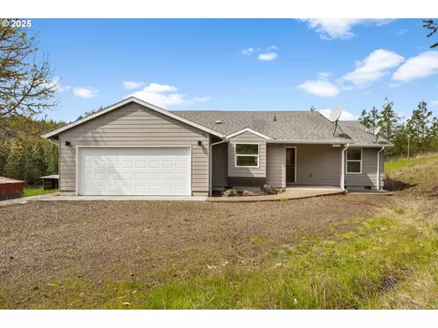 32696 Merrill Ln, Lebanon, OR 97355