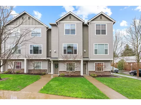 9405 SW 92nd Ave, Tigard, OR 97223