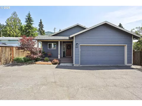 631 NEstes Ave, White Salmon, WA 98672