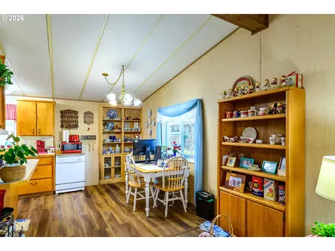 Dining - 658 S 57th St #67, Springfield, OR 97478 photo 1 of 1