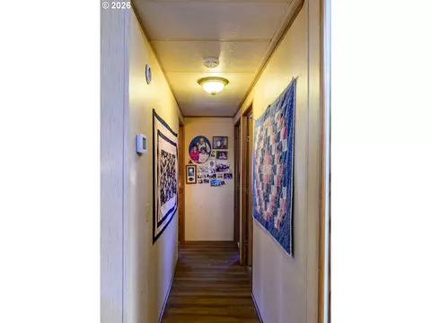Entry Way - 658 S 57th St #67, Springfield, OR 97478 photo 1 of 1