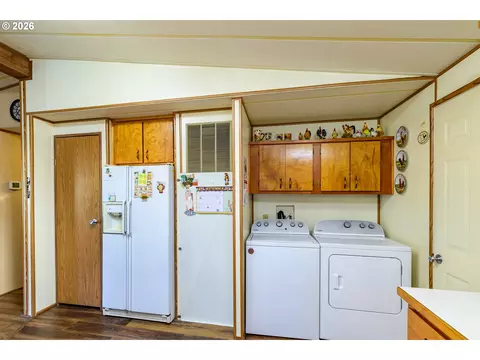 Other - 658 S 57th St #67, Springfield, OR 97478 photo 6 of 9