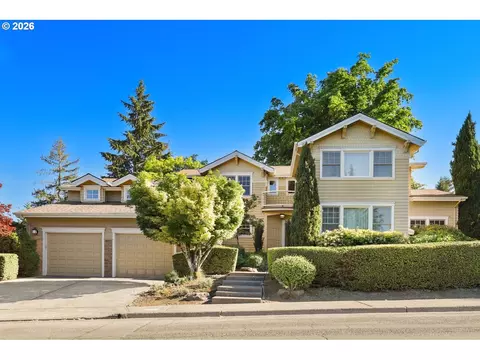 17151 Wall St, Lake Oswego, OR 97034