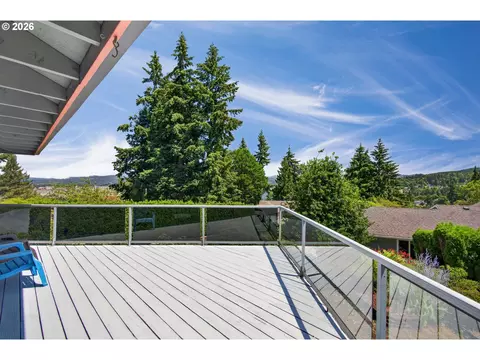 30013 Maple Dr, Rainier, OR 97048 photo 3