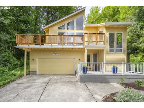 14411 SE Upper Aldercrest Dr, Milwaukie, OR 97267