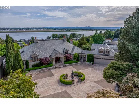 7803 SEvergreen Hwy, Vancouver, WA 98664