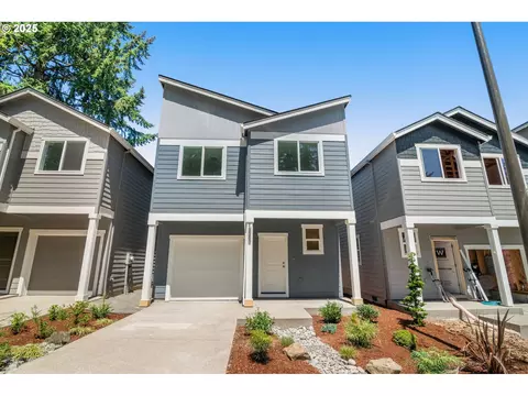 18989 SW Hazelwood Ln #L-2, Beaverton, OR 97078