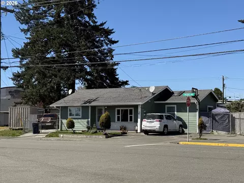 515 Pacific Ave, Brookings, OR 97415