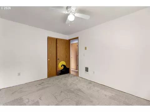 Bedroom - 455 NW 15th Ave, Camas, WA 98607 photo 7 of 7