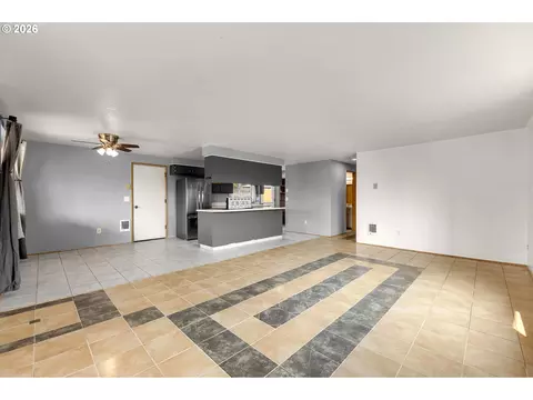 Living - 455 NW 15th Ave, Camas, WA 98607 photo 1 of 3