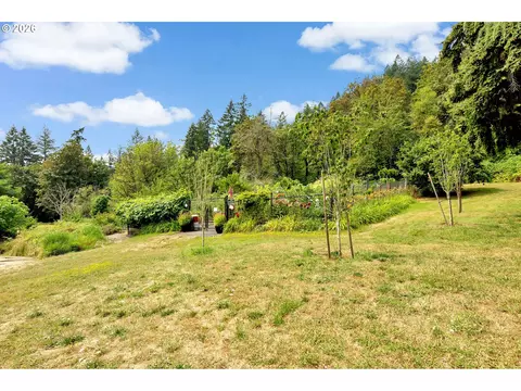 Exterior - 455 NW 15th Ave, Camas, WA 98607 photo 8 of 8