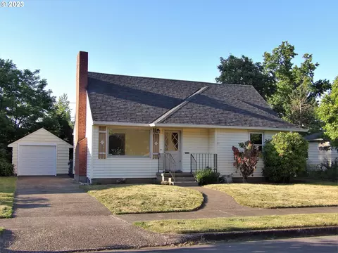 8927 SE Harrison St, Portland, OR 97216