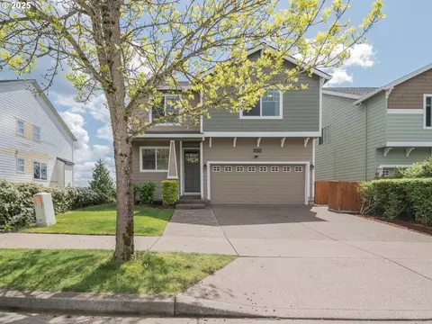 13052 SE Meadehill Ave, Happy Valley, OR 97086