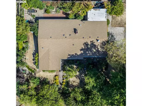 View/Area - 783 Howard Ave, Eugene, OR 97404 photo 4 of 4