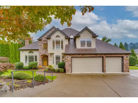 10852 SE Jason Ct, Happy Valley, OR 97086