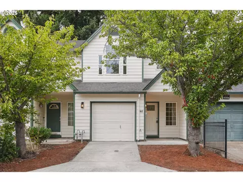 912 SE 193rd Ave, Portland, OR 97233