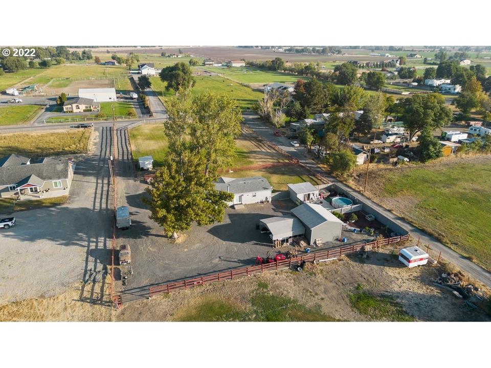 28924 Bridge Rd, Hermiston, OR 97838 31 Photos MLS 22013552 Movoto
