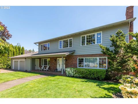 2855 Flintlock St, Eugene, OR 97408 photo 1