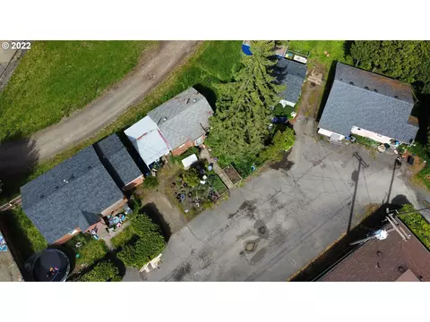 View/Area - 1281 Hwy 99n, Eugene, OR 97402 photo 2 of 7