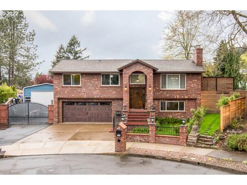 210 NW Nancy Pl, Gresham, OR 97030 photo 1