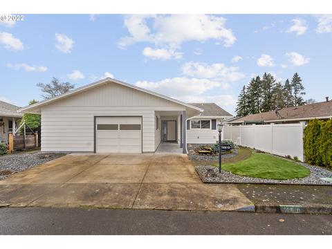 16610 SW Queen Mary Ave, King City, OR 97224