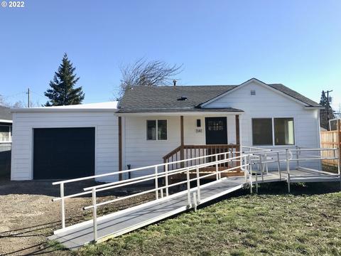 1141 1st St, Springfield, OR 97477 photo 1