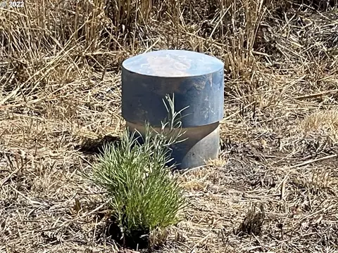 Pleasant View, Chiloquin, OR 97624 photo 8