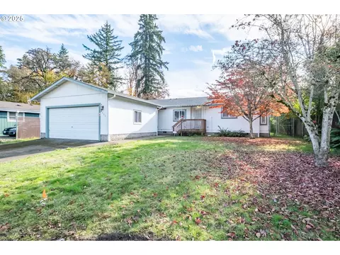 4111 Osage St, Sweet Home, OR 97386