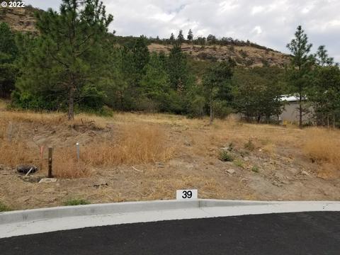 W 15th St, The Dalles, OR 97058
