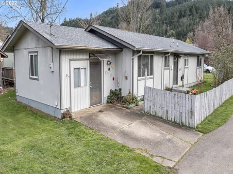 206 S School St, Drain, OR 97435 photo 1